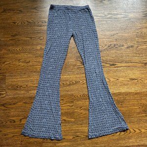 Blue and White Forever 21 Hippy / Flare Yoga Pants